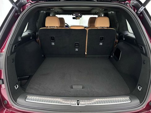 New 2026 Jeep Grand Cherokee Summit image 9