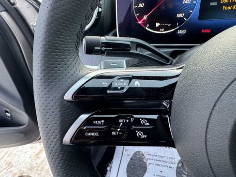 Used 2024 Mercedes-Benz C 300 4MATIC Sedan image 32