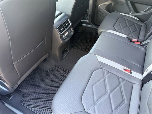 Certified 2025 Volkswagen Atlas Peak Edition SE image 23