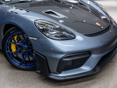 Certified 2025 Porsche 718 Boxster Spyder RS w/ Weissach Package RWD image 17