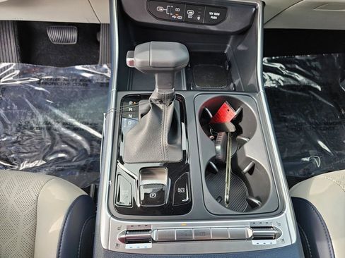 New 2026 Kia Carnival SX w/ SX Dark Edition Package image 26