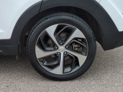 Used 2018 Hyundai Tucson Value FWD image 7