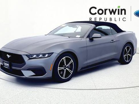 Certified 2025 Ford Mustang Premium RWD image 3