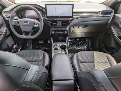 Certified 2023 Ford Escape ST-Line w/ Tech Pack #1 FWD image 18