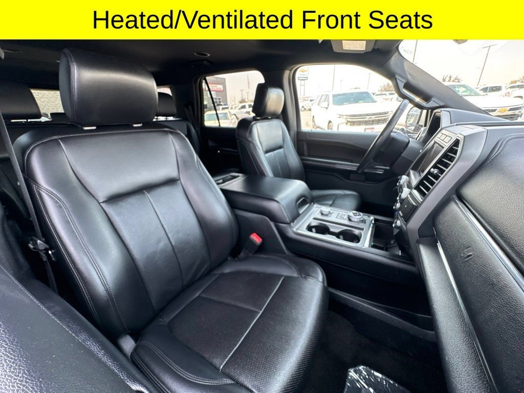 Used 2020 Ford Expedition Max XLT w/ Equipment Group 202A AWD/4WD image 38