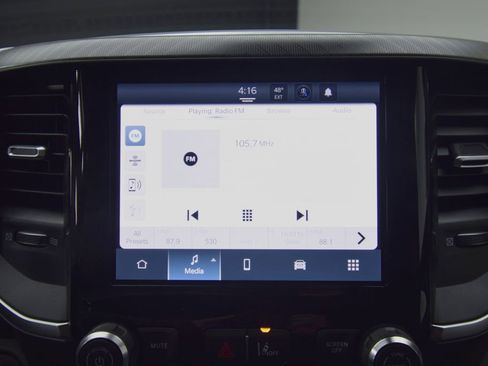 New 2026 RAM 1500 4x4 Crew Cab image 21