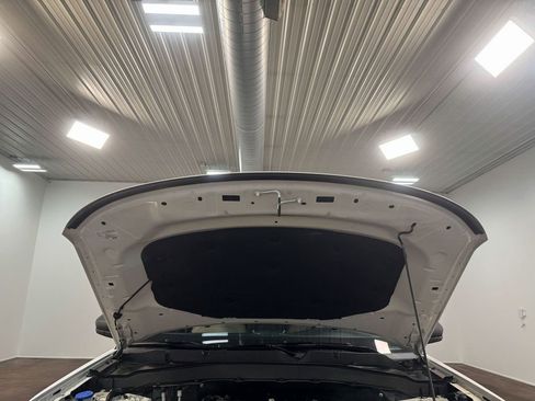 Used 2023 Ford Explorer XLT w/ Equipment Group 202A image 89