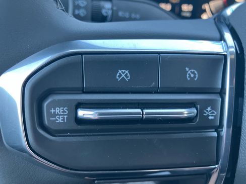 New 2026 GMC Canyon Elevation RWD image 17