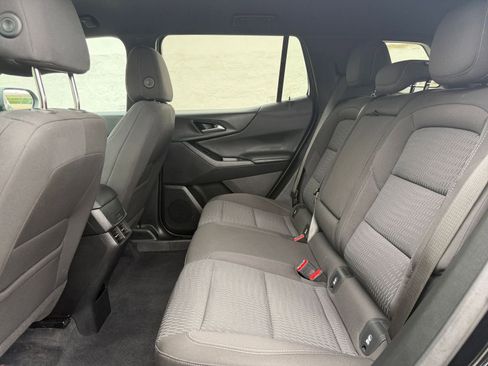 Used 2025 Chevrolet Equinox LT image 24