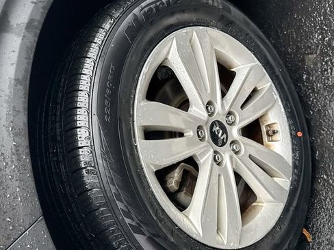 Used 2018 Kia Sportage LX image 19