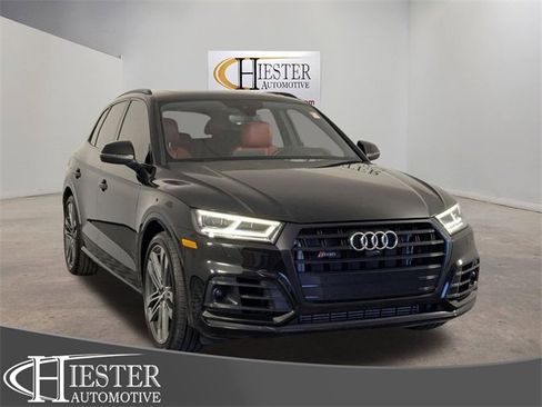 Used 2019 Audi SQ5 Prestige w/ Prestige Package image 1