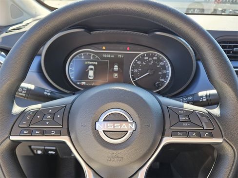 New 2025 Nissan Versa SV w/ Trunk Package image 22