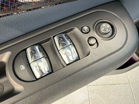Certified 2023 MINI Cooper Clubman S FWD image 13