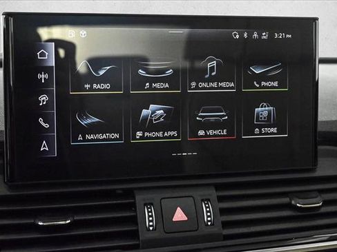 Certified 2025 Audi Q5 2.0T Premium Plus w/ Premium Plus Package image 15