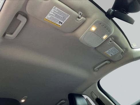 Used 2024 Ford Edge SEL AWD/4WD image 31