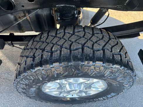 Used 2015 Chevrolet Silverado 2500 LTZ w/ Duramax Plus Package AWD/4WD image 45