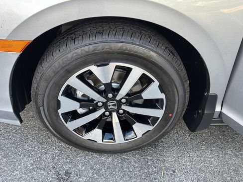 New 2026 Honda Odyssey EX-L image 31