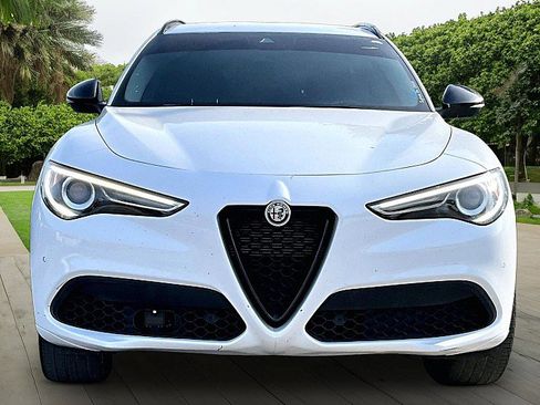 Used 2020 Alfa Romeo Stelvio Sport w/ Quick Order Package 22K Sport RWD image 2