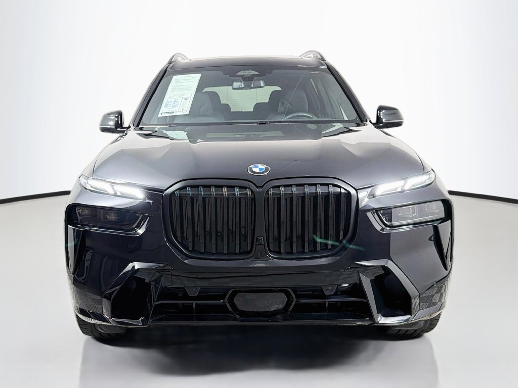 Used 2027 BMW X7 xDrive40i w/ M Sport Package AWD/4WD image 2