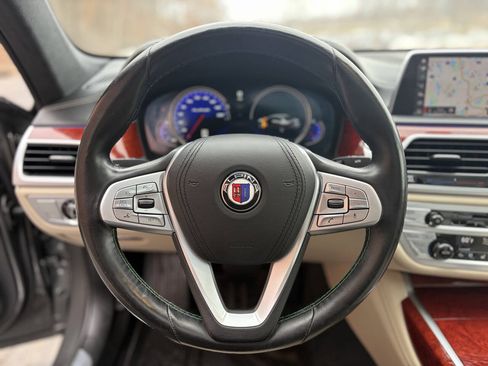 Used 2019 BMW ALPINA B7 xDrive AWD/4WD image 36
