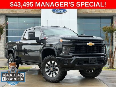 Used 2024 Chevrolet Silverado 2500 Custom w/ Custom Value Package