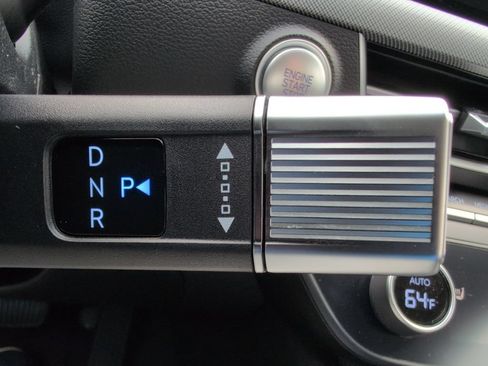 Used 2025 Hyundai Sonata SEL FWD image 17