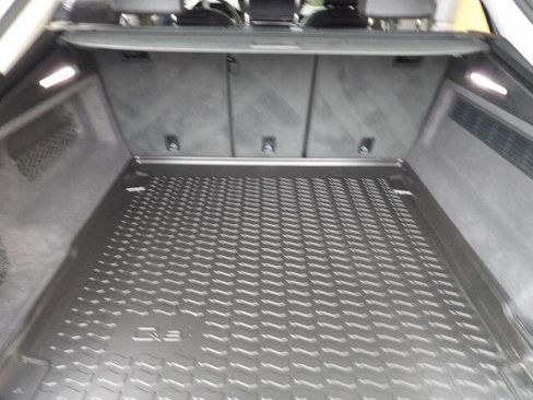 Used 2023 Audi Q8 Prestige w/ Prestige Package image 25