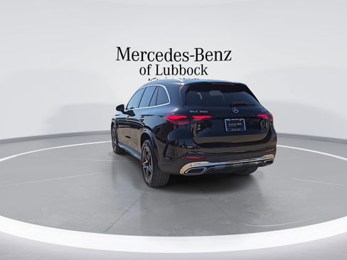 New 2026 Mercedes-Benz GLC 300 4MATIC image 7