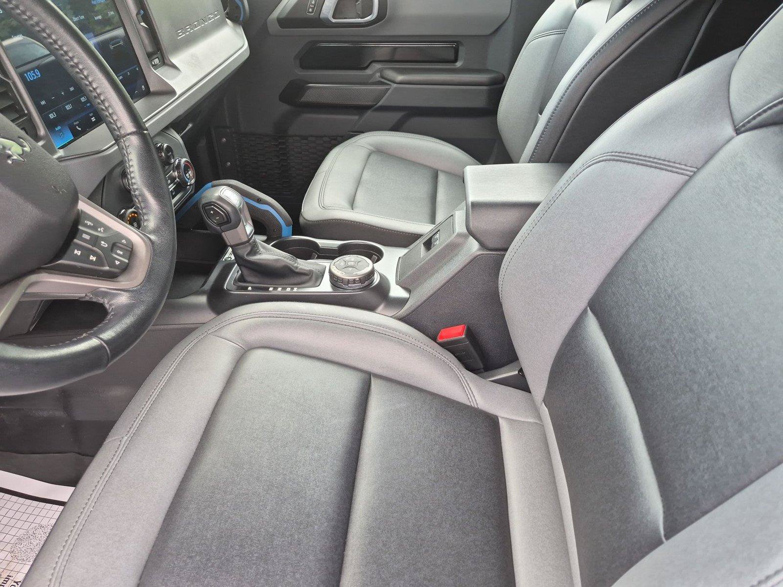 Used 2024 Ford Bronco Black Diamond AWD/4WD image 16