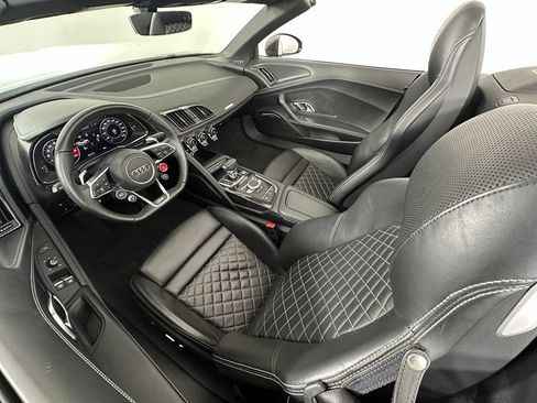Used 2018 Audi R8 V10 plus AWD/4WD image 11