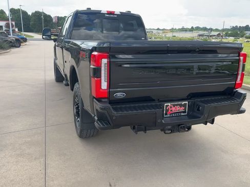 Used 2025 Ford F250 Platinum AWD/4WD image 7