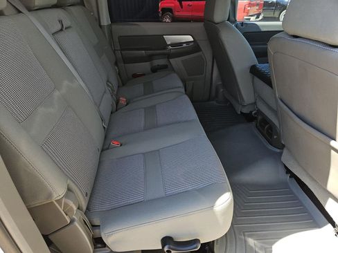 Used 2007 Dodge Ram 2500 Truck SLT image 34
