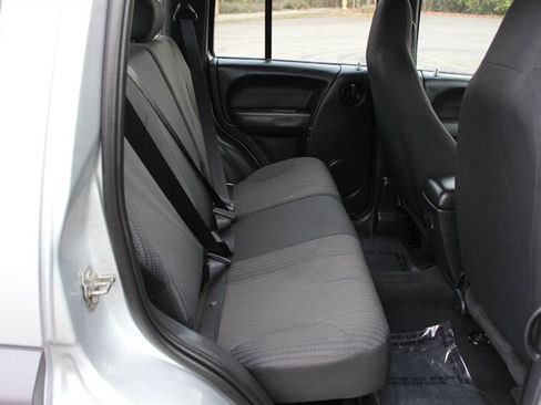 Used 2004 Jeep Liberty Sport w/ PWR Convenience Group AWD/4WD image 16