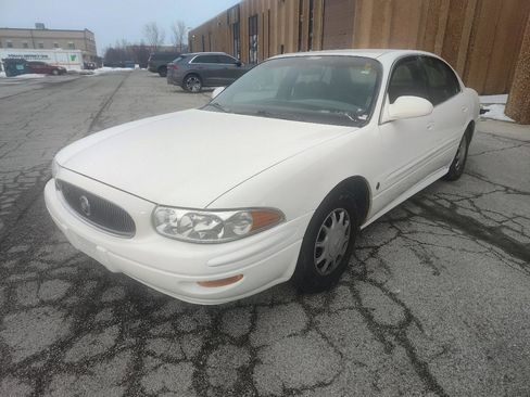 Used 2004 Buick Le Sabre Custom image 3