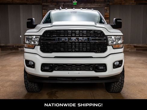 Used 2024 RAM 3500 Lone Star w/ Sport Appearance Package image 4