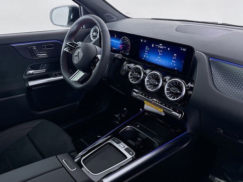 New 2026 Mercedes-Benz GLA 250 image 15