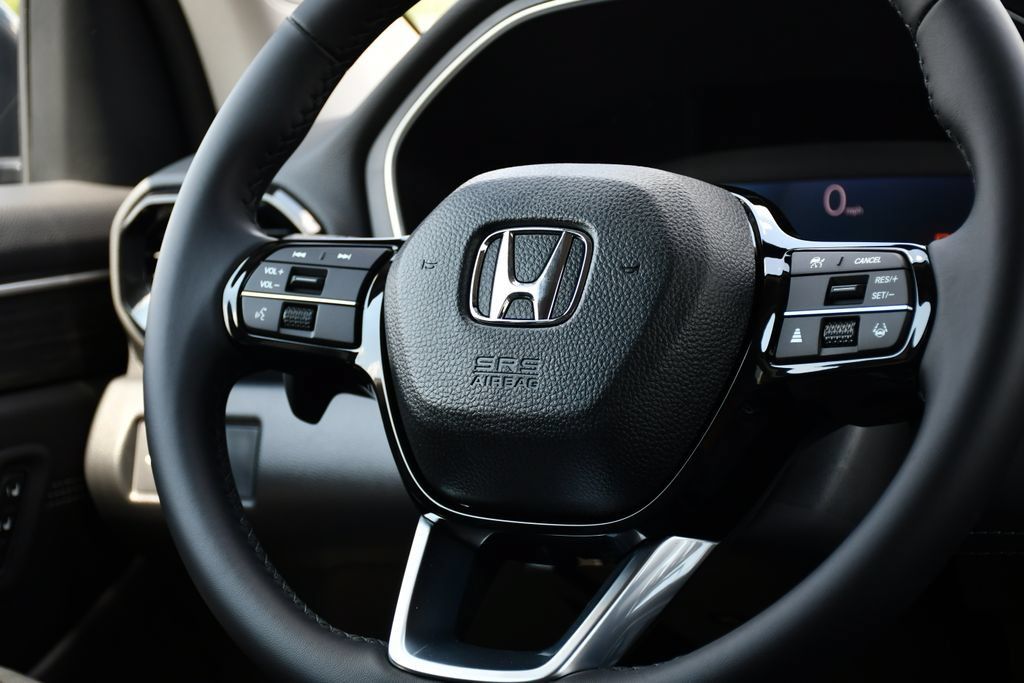 New 2026 Honda Pilot Touring image 25
