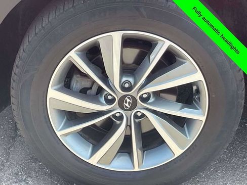 Used 2020 Hyundai Santa Fe SEL w/ Convenience Package AWD/4WD image 33