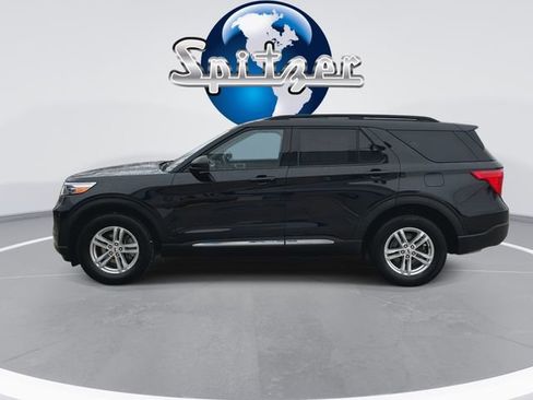 Used 2023 Ford Explorer XLT w/ Equipment Group 202A AWD/4WD image 6