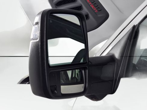 New 2026 RAM 2500 Laramie AWD/4WD image 14