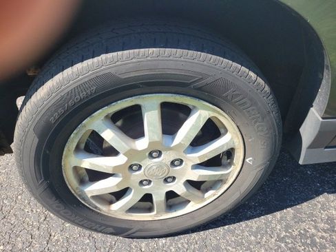 Used 2005 Buick Rendezvous CX image 10