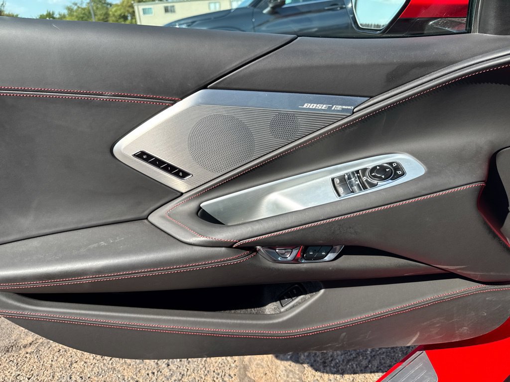 Used 2021 Chevrolet Corvette Stingray Premium Cpe w/ 3LT RWD image 34