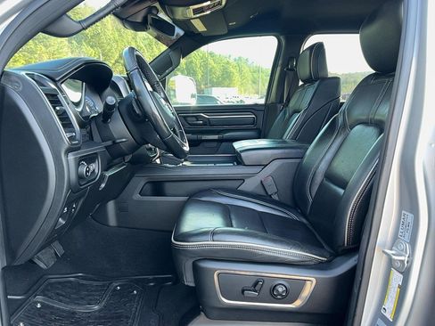 Used 2019 RAM 1500 Limited image 12