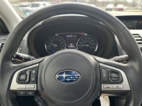 Used 2017 Subaru Forester 2.5i Premium image 25