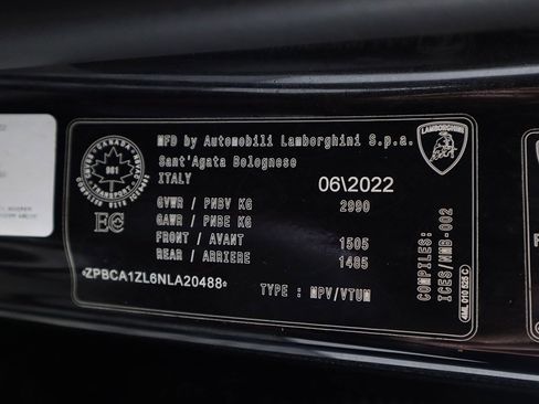 Used 2022 Lamborghini Urus image 64