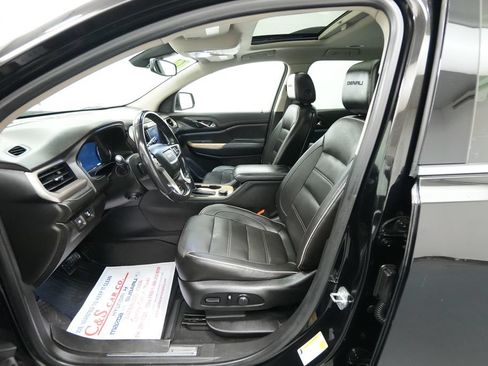 Used 2019 GMC Acadia Denali w/ Technology Package AWD/4WD image 16