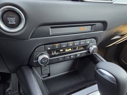 New 2025 MAZDA CX-5 AWD 2.5 S w/ Preferred Package image 24