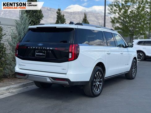 Used 2025 Ford Expedition Max Platinum AWD/4WD image 9