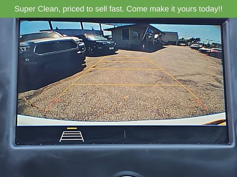 Used 2019 Chevrolet Equinox LT FWD image 23