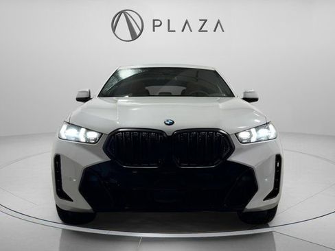 New 2026 BMW X6 xDrive40i w/ Executive Package image 8